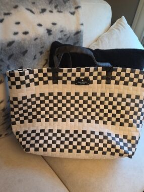KATE SPADE Black and White Woven Checkerboard Tote GREAT SHAPE, 23" X 14"